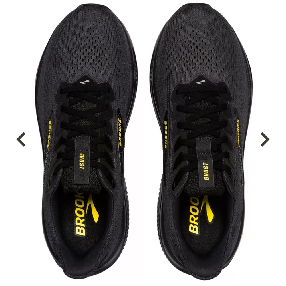 Brooks Black and Yellow Athletic Shoes